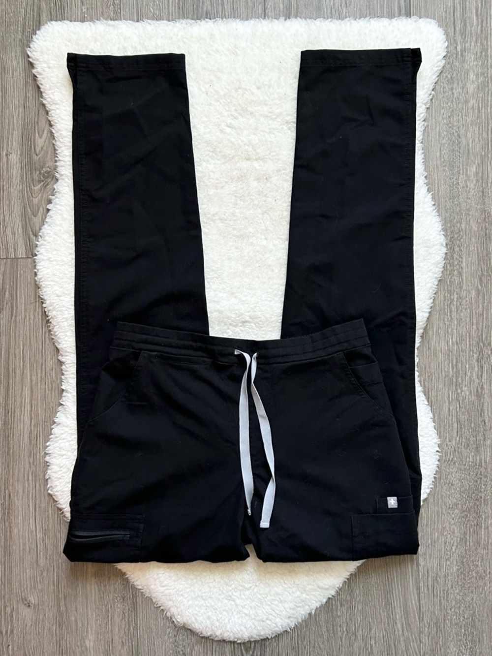 FIGS Black Drawstring Jogger Scrub Pants